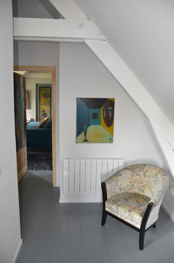 O Grenier De L'Artiste Apartment Bazenville Luaran gambar