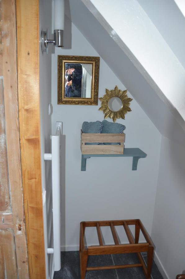 O Grenier De L'Artiste Apartment Bazenville Luaran gambar
